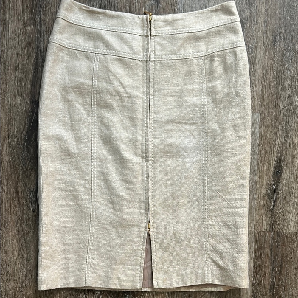 Kasper White Knee-Length Pencil Skirt with Slit